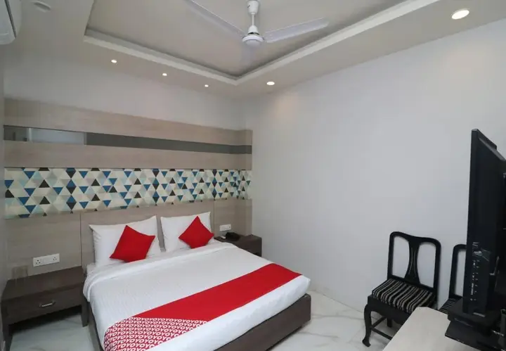 Лакхнау: OYO 7044 Hotel Megha
