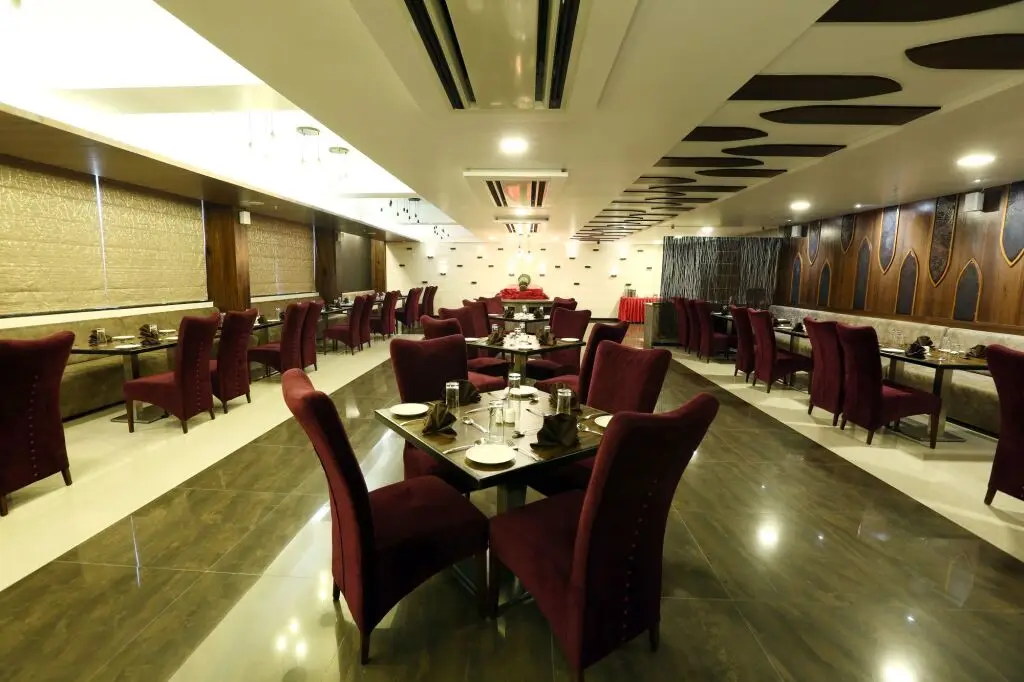 Райпур: Hotel Ivy