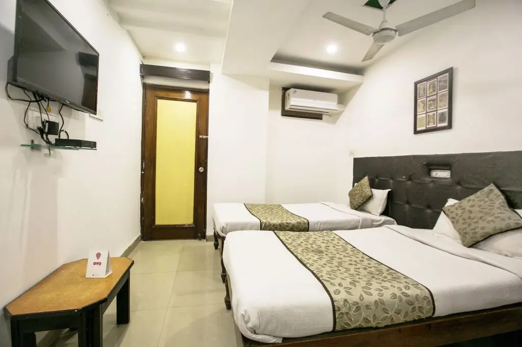 Бхопал: Hotel Pathik
