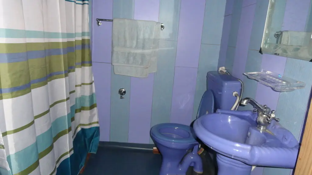 Шринагар: Kharpalace group of houseboats