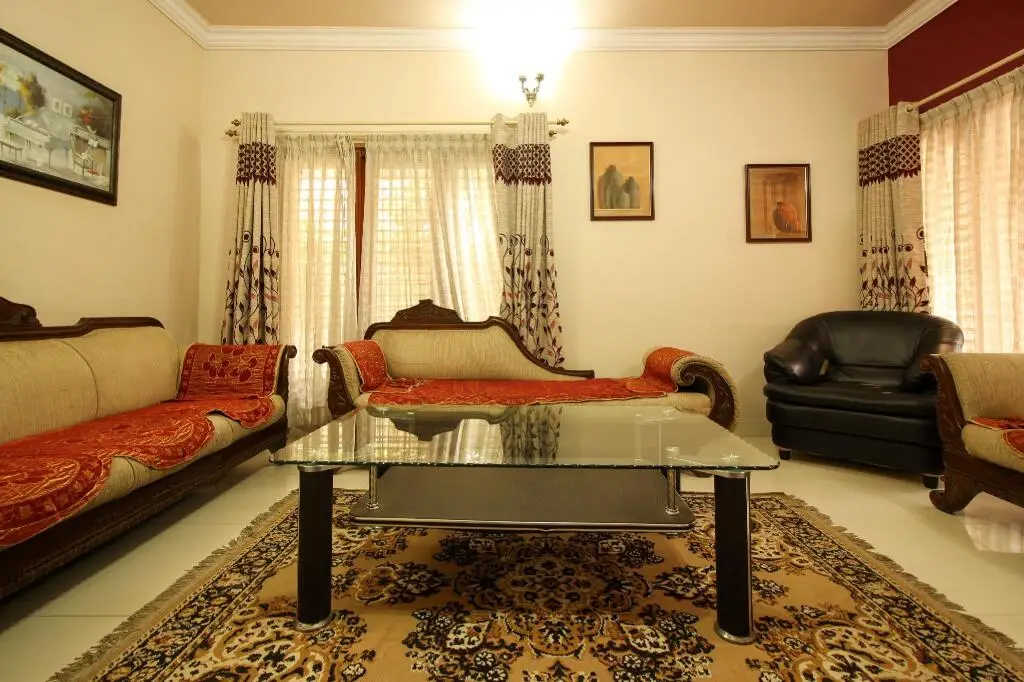 Бангалор: OYO 6955 Eyrie Comfort Suites