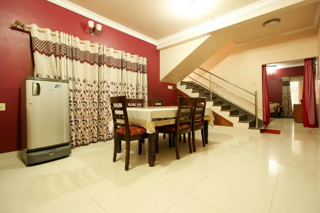 Бангалор: OYO 6955 Eyrie Comfort Suites