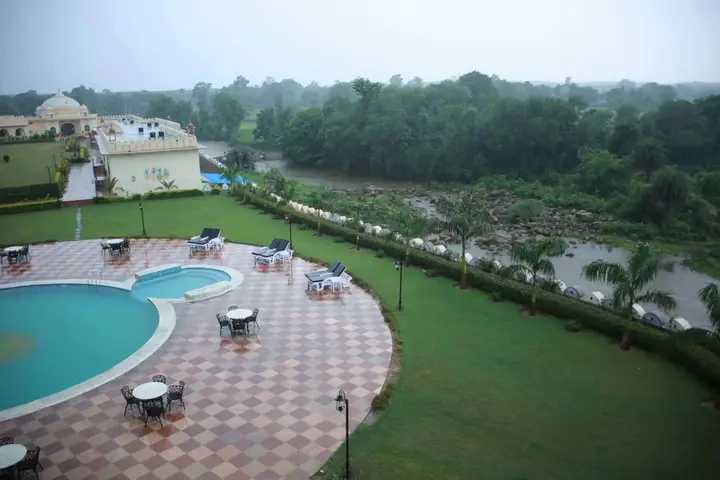 Крепость Jhansi: V Resorts Rajmahal Orchha