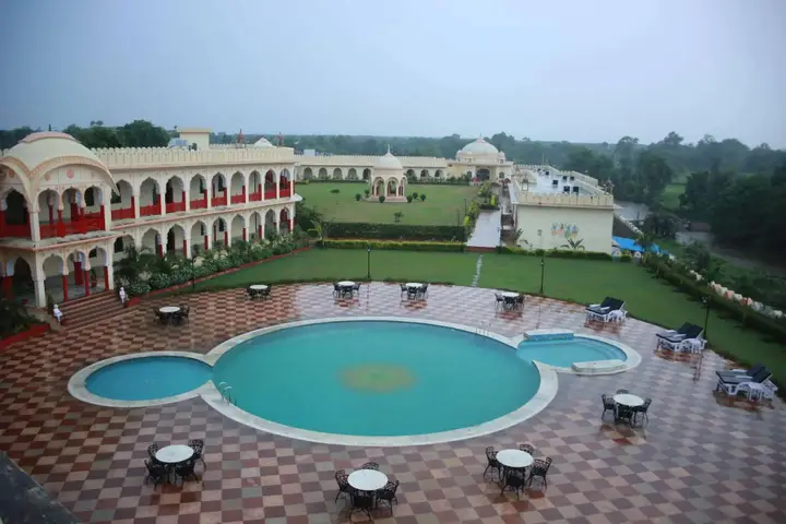 Крепость Jhansi: V Resorts Rajmahal Orchha