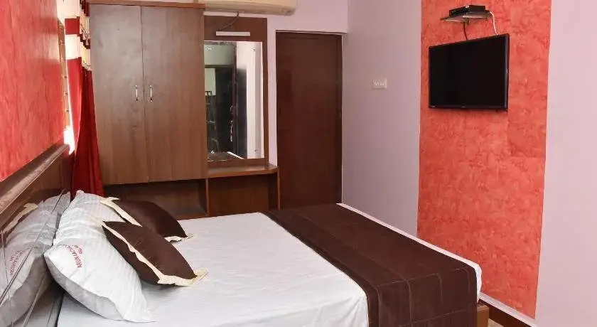 Палани: Arunaachalaa Inn