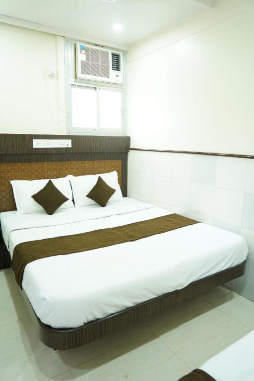 Мумбаи: Hotel Sharda Sion