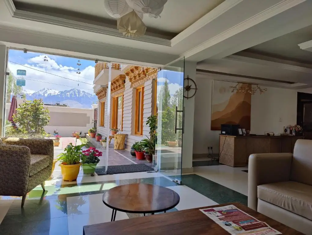 Лех: Hotel Yarab Tso