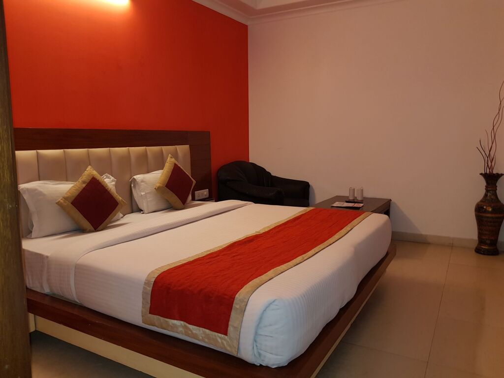 Нью-Дели: Hotel WTI Modesty