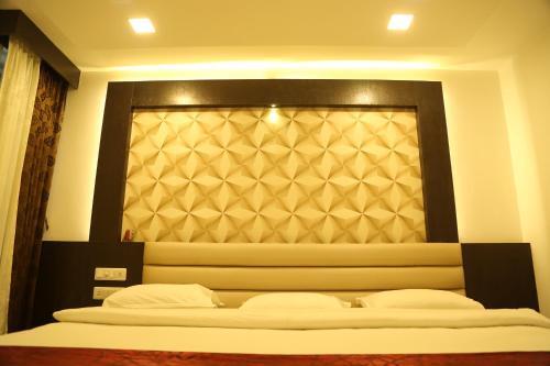 Хоспет: hotel shivananda