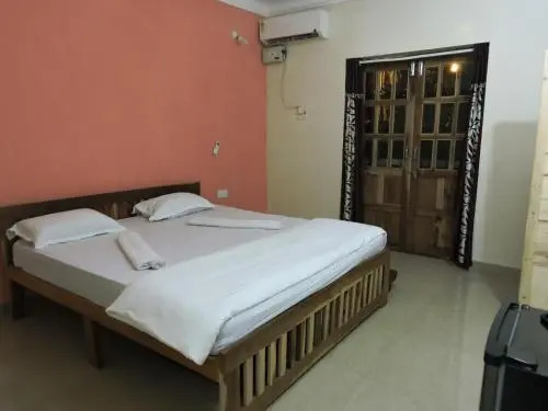 Калангут: Dabos Guest Inn