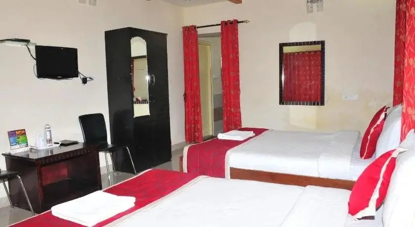 Алюр: KSTDC Hotel Mayura Shantala Halebeedu