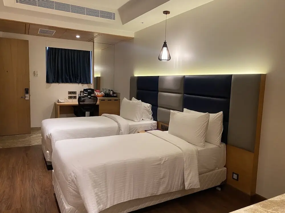 Гудуванчери: SRM Hotel