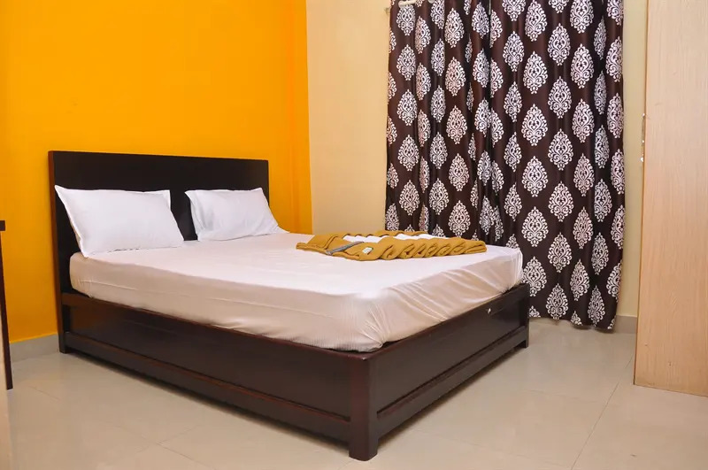 Бангалор: Oyo 10450 Breeze Inn