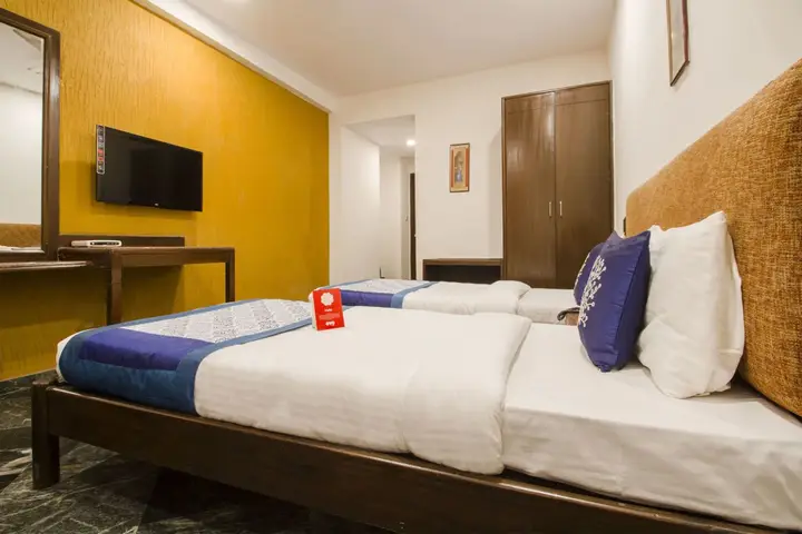 Хидерабад: Sruan Hotel