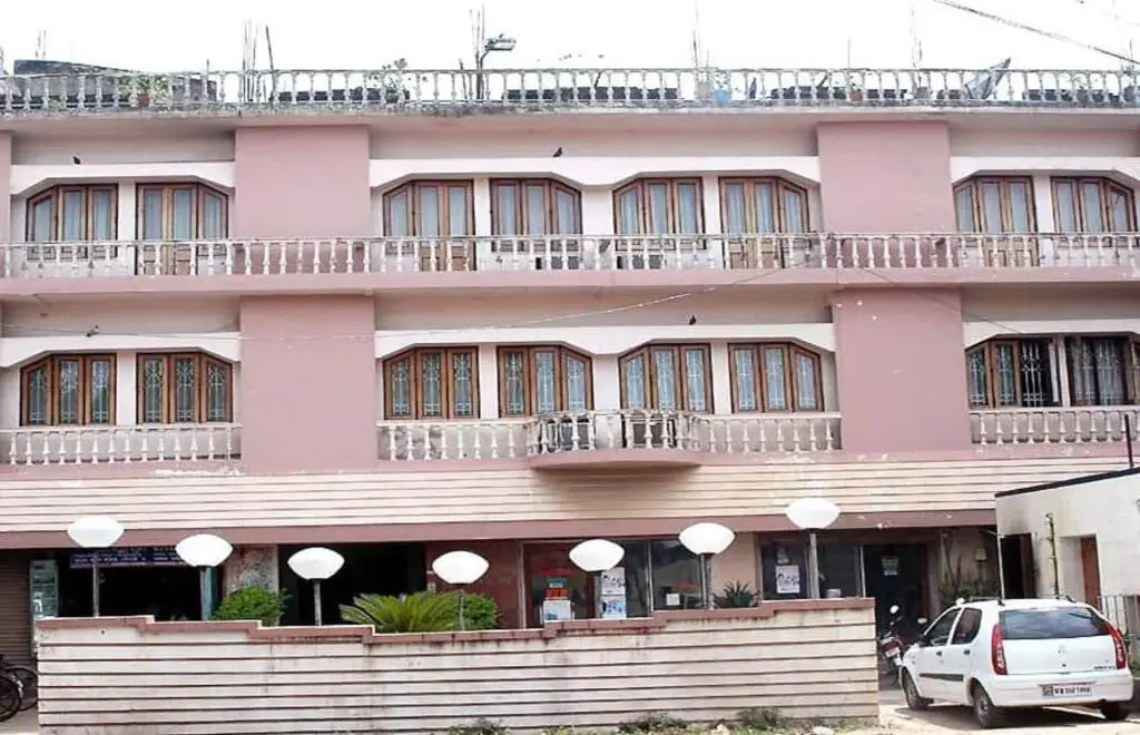 Hotel Saptarshi — фото 1