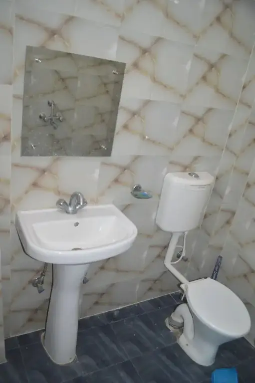 Бодх-Гая: Middle Way Home Stay