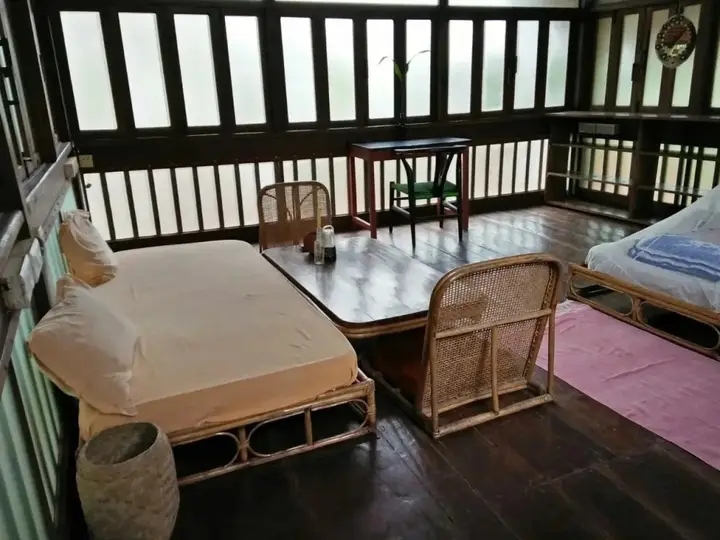 Вагатор: Chikoo House