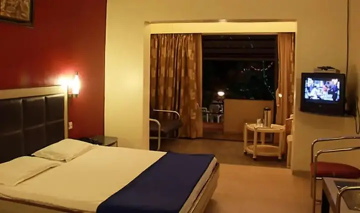 Сапутара: Hotel Anando Saputara