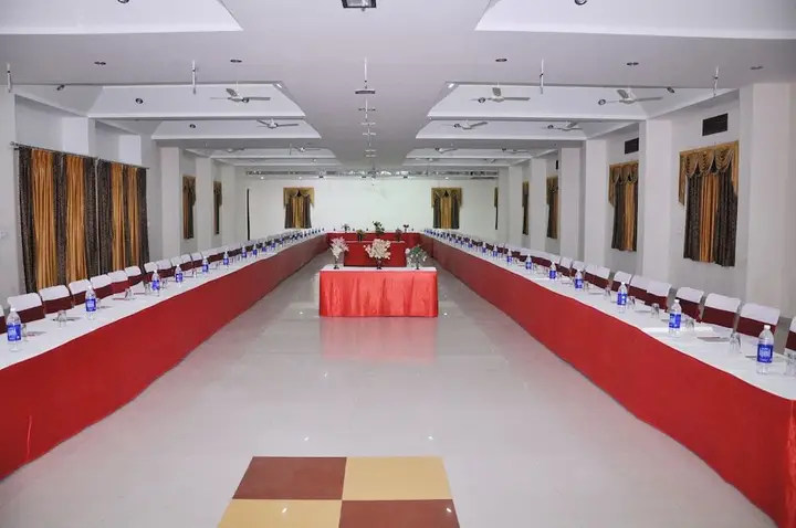Джайпур: Hotel Apano Rajasthan