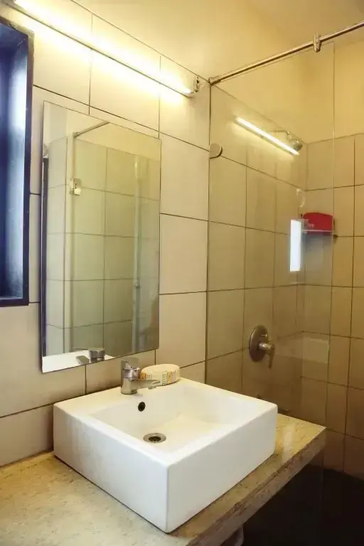 Пуна: Capital O 697 The Sirona Hotel