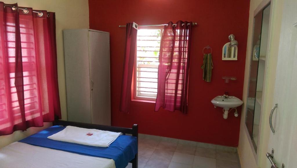 Sun n Tan Beach Home — фото 1
