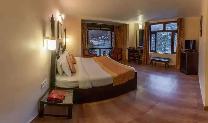 Наинитал: Hotel Himalaya