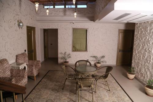 Чандигарх: Hotel Posh