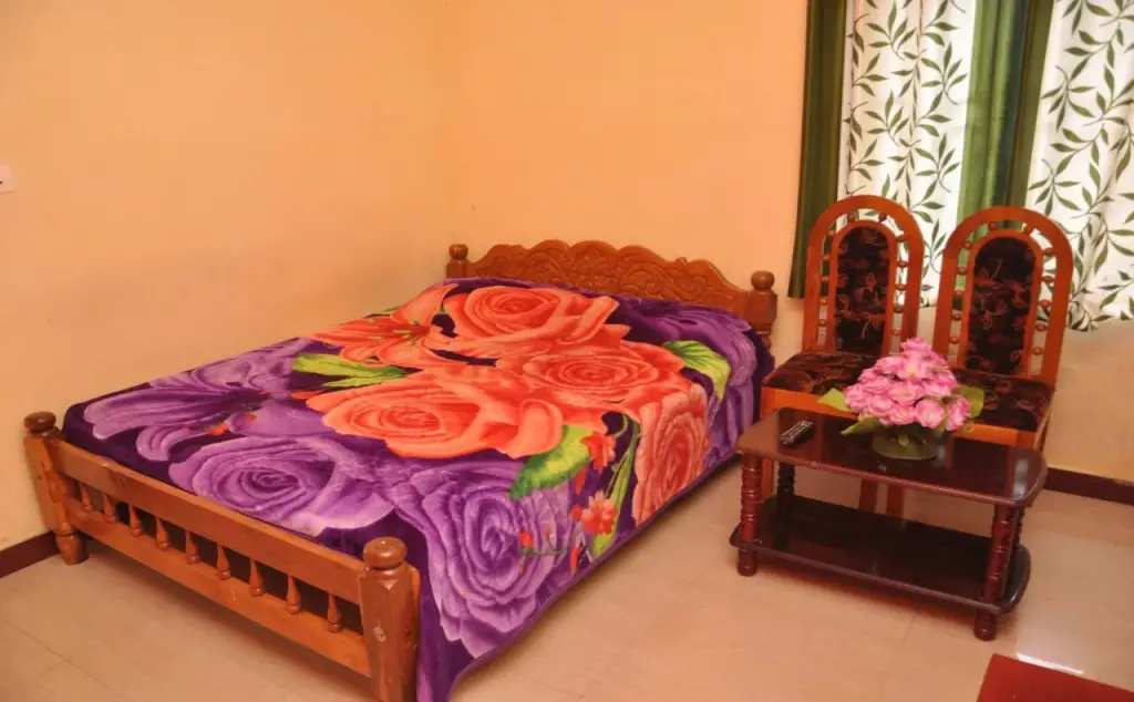 Ути: Hill Bird Homestay