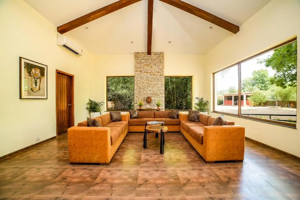 Тала: Lemon Tree Wildlife Resort  Bandhavgarh