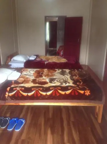 Шиллонг: Holly Lodge Guest House