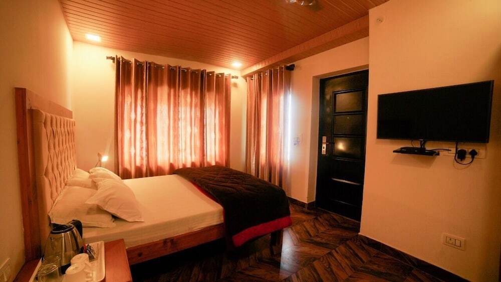 Saiva Hill Resort — фото 1