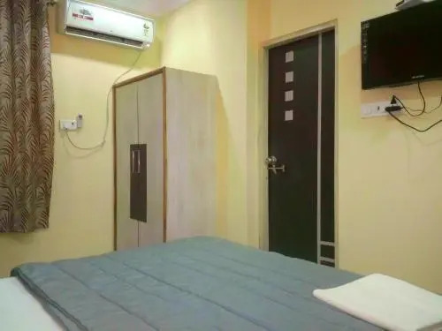 Дург: Hotel New Rajshree