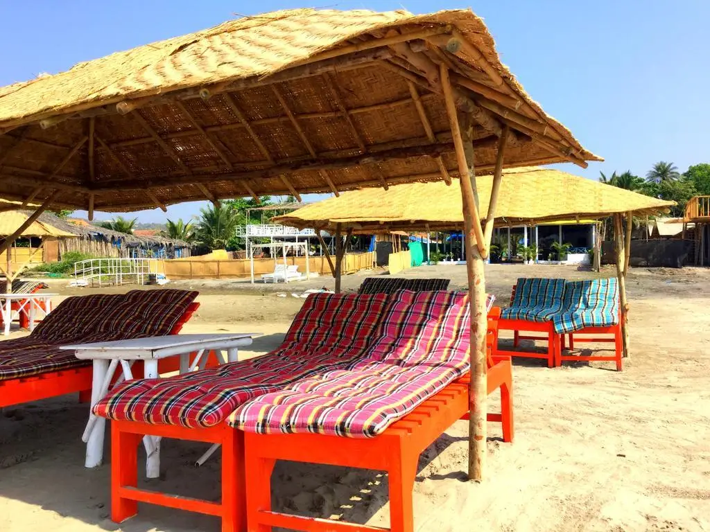 Морджим: Отель Morjim Queen Beach Resort