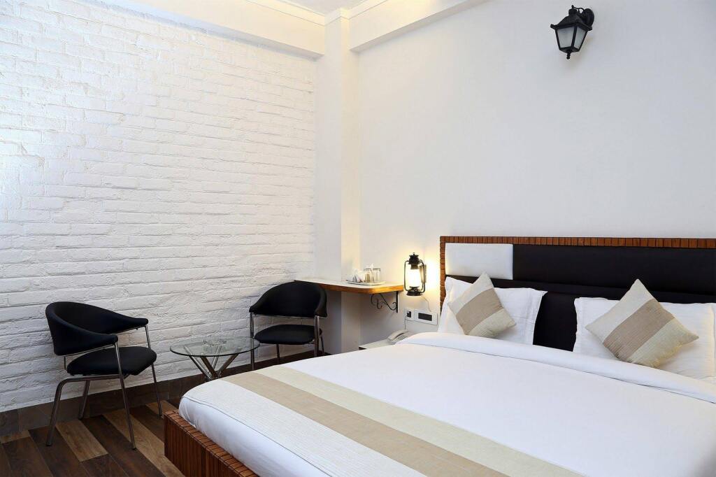 Колката: FabHotel Club Royale Airport