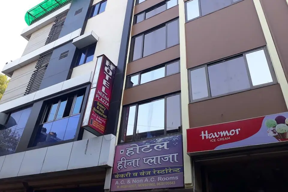 Гора Абу: Hotel Heena Plaza