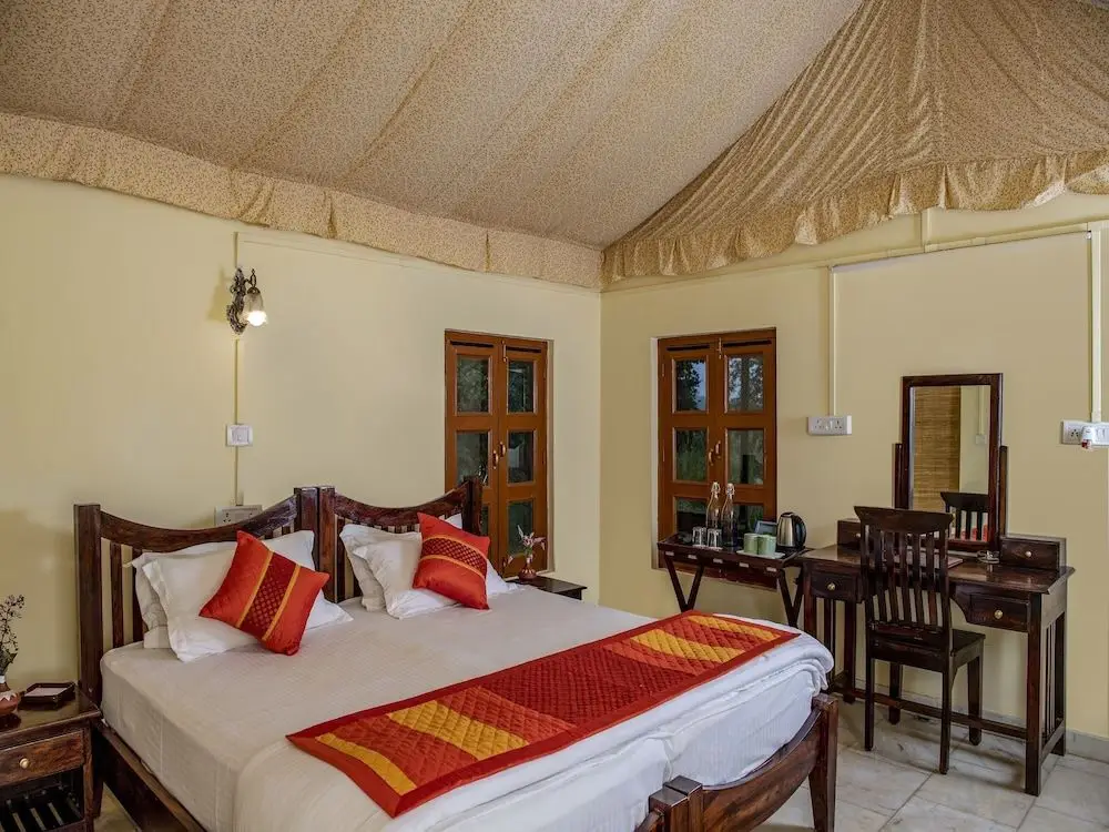 Баихар: Camp Dev Vilas Kanha