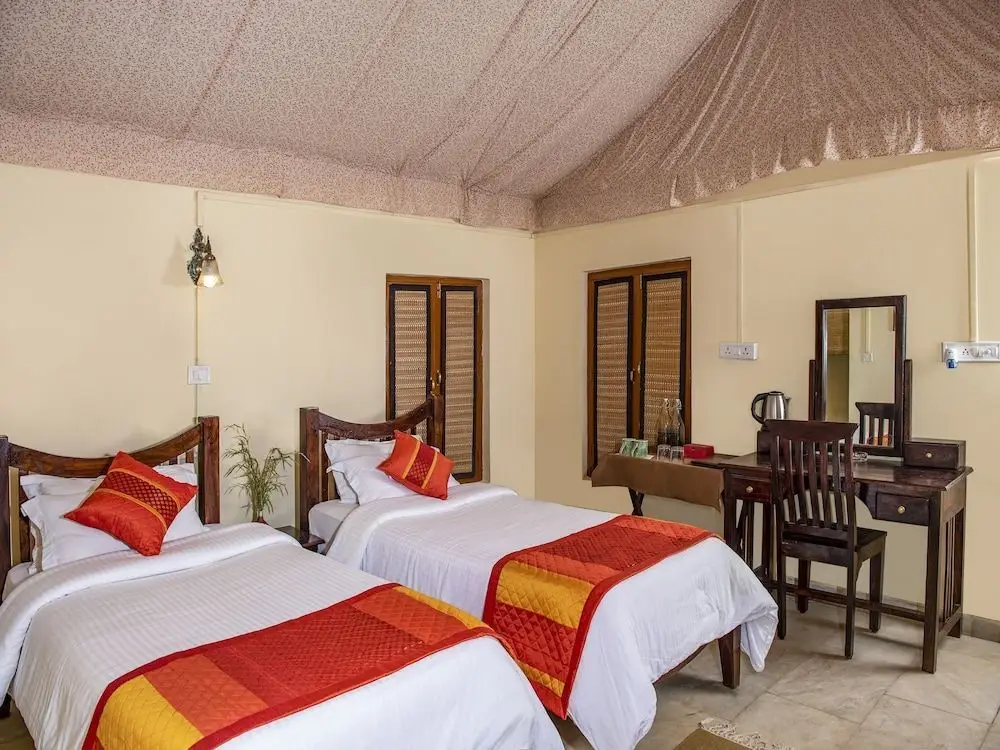 Баихар: Camp Dev Vilas Kanha