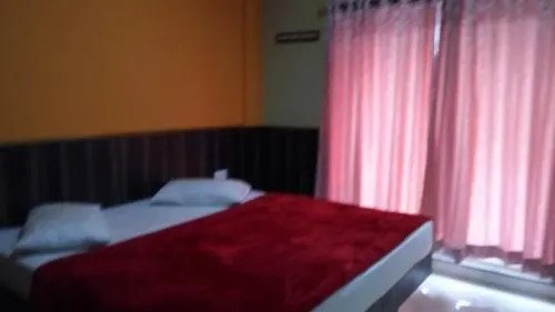 Ути: S K Cottage