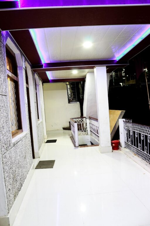 Наинитал: Hotel Suntejpaza