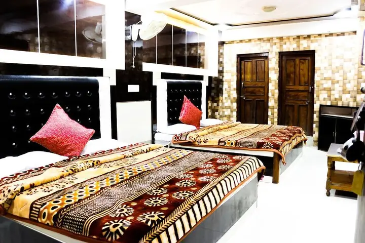 Наинитал: Hotel Suntejpaza