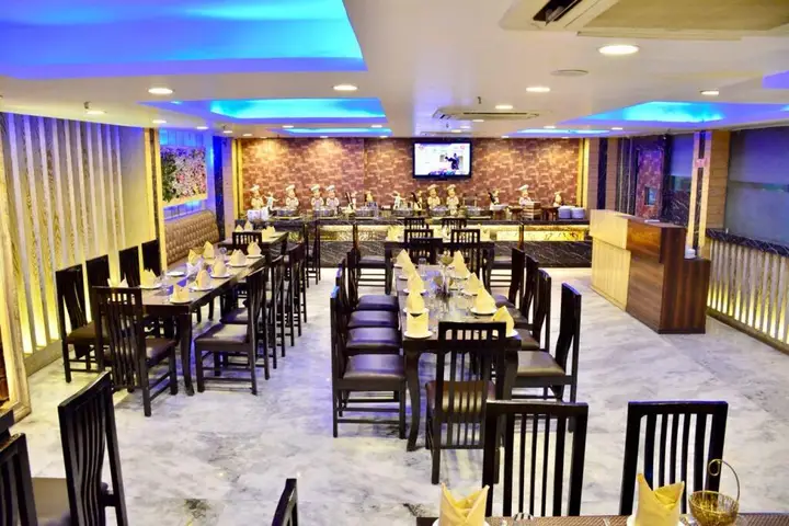 Нью-Дели: SK Crown Park Naraina