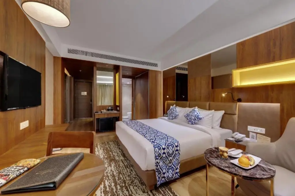 Junagadm: The Fern Leo Resort & Club Junagadh
