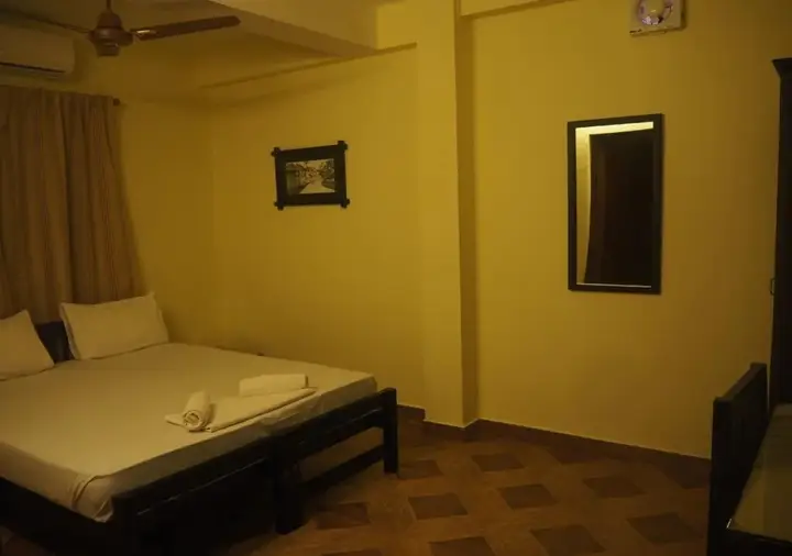 Коччи: The Travellers Inn