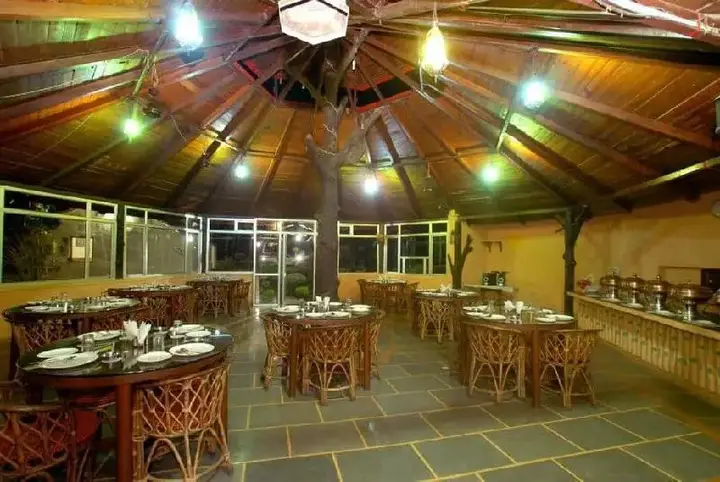 Наинитал: Kanwhizz Hum Tum Resort