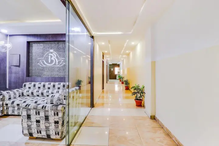 Лакхнау: FabHotel Prime Buddha Residency