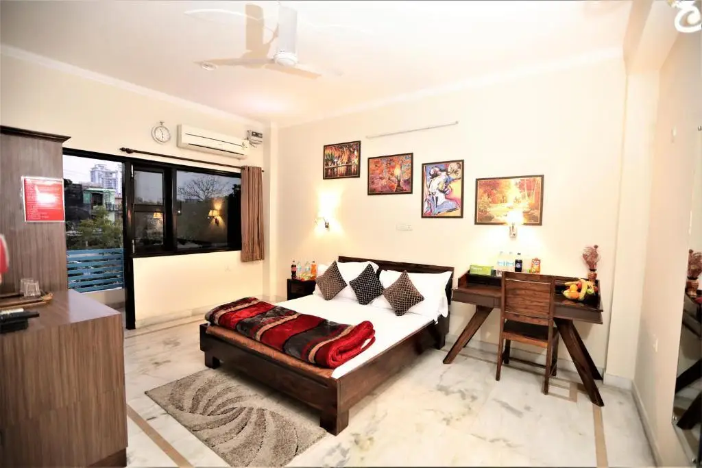 Большая Нойда: Bhambri House Hotel
