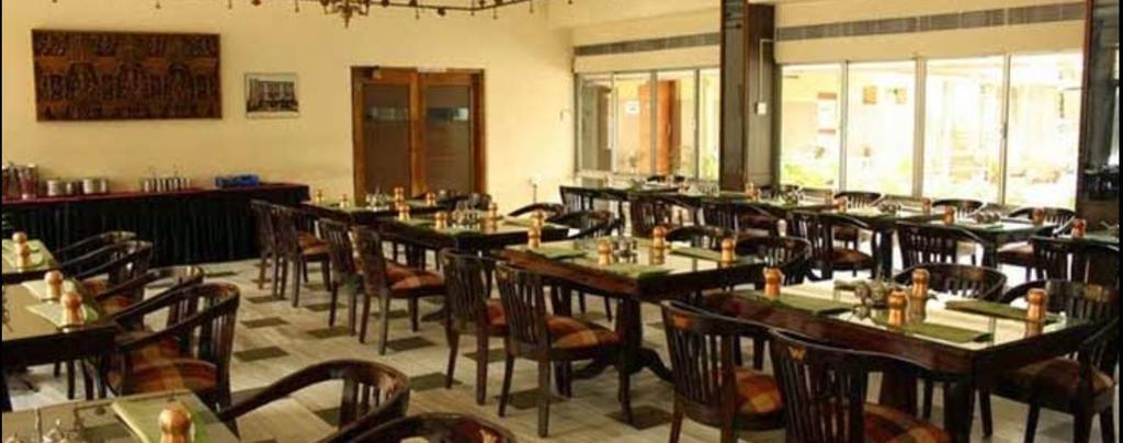 Бангалор: Woody's