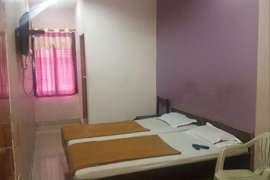 Hotel New Samrat — фото 1