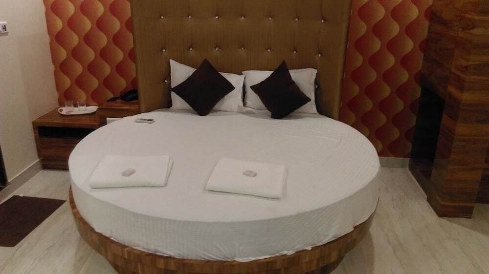 Мумбаи: Hotel Pearl View