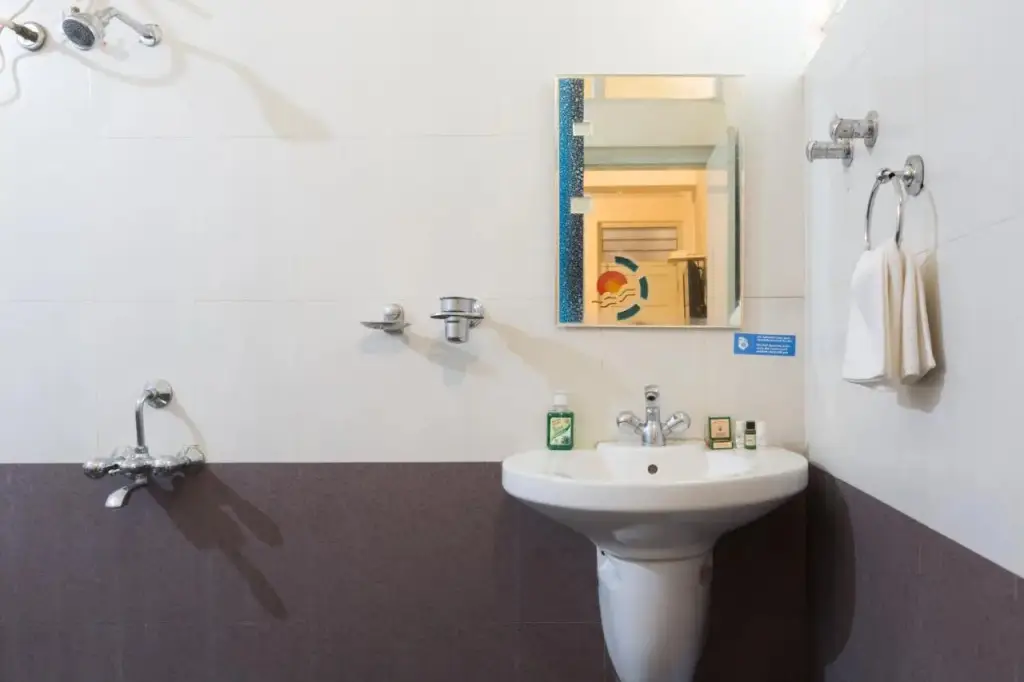 Какабе: KSTDC Hotel Mayura Tala Kaveri
